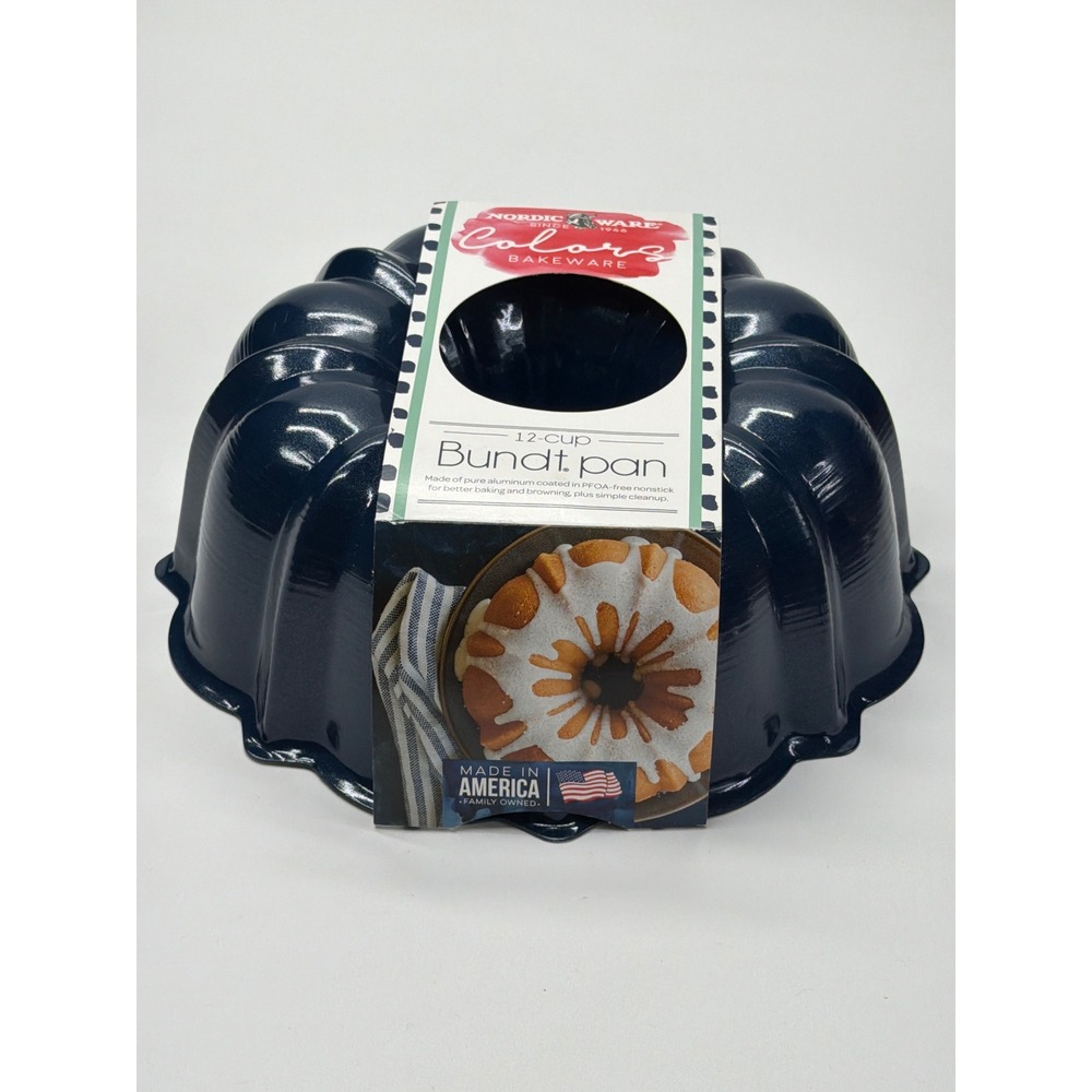 Nordic Ware Colors Bakeware 12 Cup Bundt Pan Navy Blue Nonstick Aluminum USA